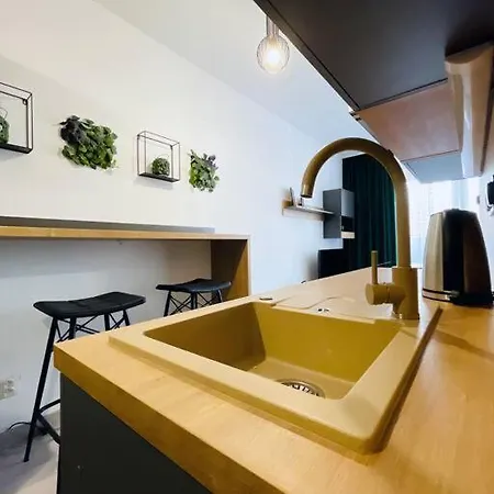 Twins Blízko Centra Michalovce